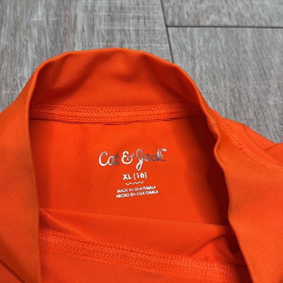 CAT & JACK Boy’s Orange Turtle Print Short Sleeve Rash Guard Shirt - Picture 3 of 5